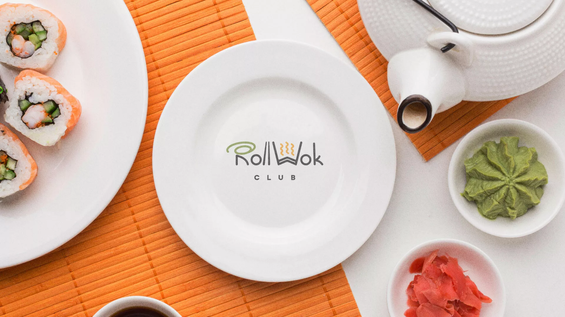 Разработка логотипа и фирменного стиля в Фатеже для суши-бара «Roll Wok Club» Разработка логотипа и фирменного стиля в Фатеже для суши-бара «Roll Wok Club»